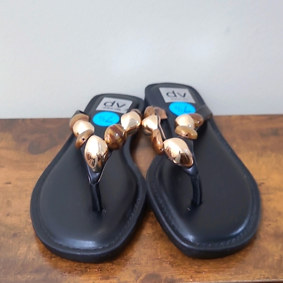 NWOT DV by Dolce Vita Black Sandals with Chunky Bead Accents size 7.5 - Picture 1 of 5